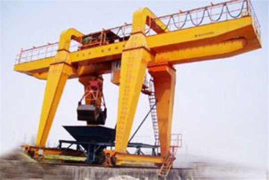 Gantry Crane With Grab Bucket